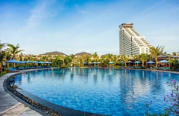 hồ bơi duyên hà cam ranh resort review