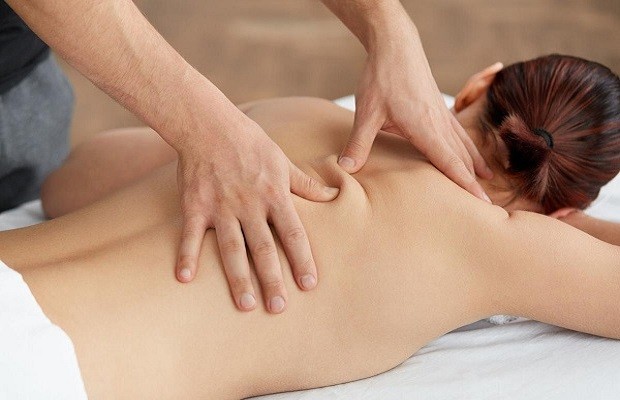 massage body trị liệu - Bấm huyệt Shiatsu