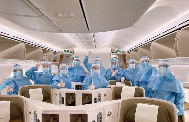 Tất cả hành khách trên chuyến bay bắt buộc đeo khẩu trang, đồ bảo hộ và tuân thủ phòng chống lây nhiễm