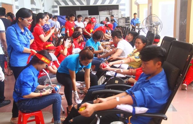 ngày thành lập đoàn tổ chức hiến máu nhân đạo