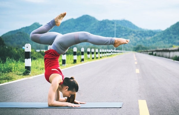 tập thể dục yoga  giảm mỡ bụng chú ý