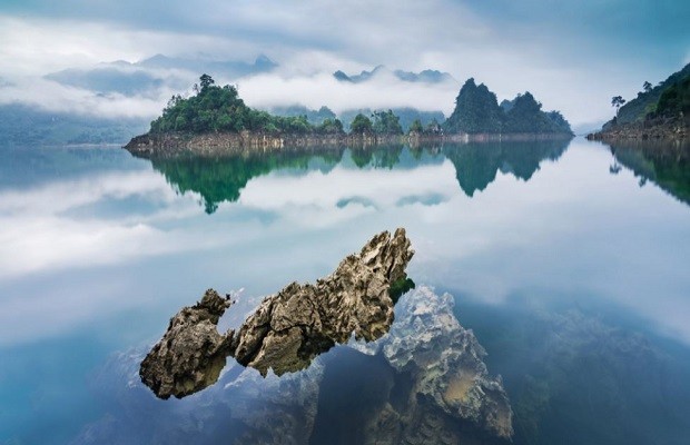 Hồ Na Hang xinh đẹp, ẩn chứa nhiều kho tàng quý hiếm về rừng và động thực vật