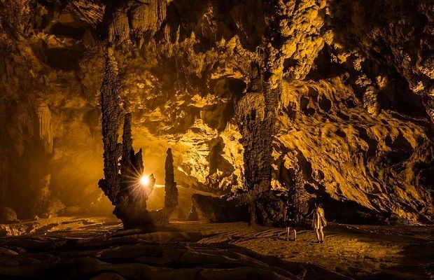 Ngườm Ngao là một trong những hang động đẹp nhất ở miền Bắc nói riêng và Việt Nam nói chung