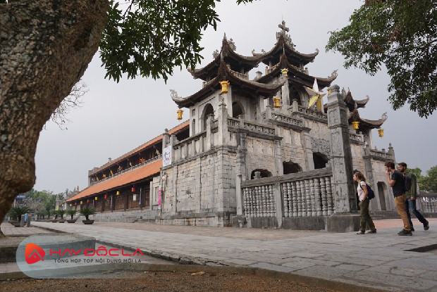 khu du lịch Ninh Bình - nhà thờ Phát Diệm 