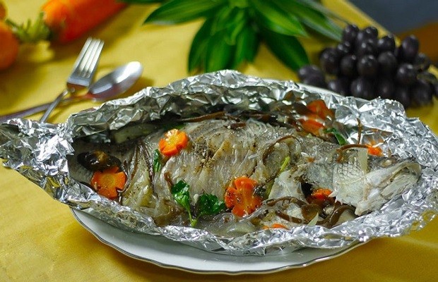 Cá chẽm làm món gì ăn ngon - Cá chẽm nướng giấy bạc ngon khó cưỡng 