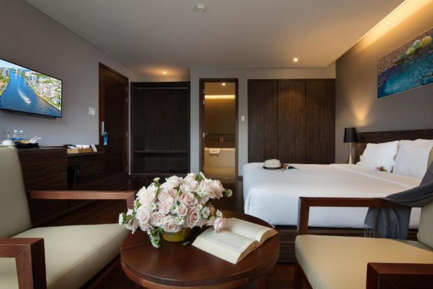 reiew các khách sạn đẹp nhất ở Đà Lạt-nội thất terracotta Resort 