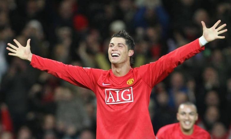 Câu lạc bộ của Ronaldo chơi khi phát triển sự nghiệp đỉnh cao