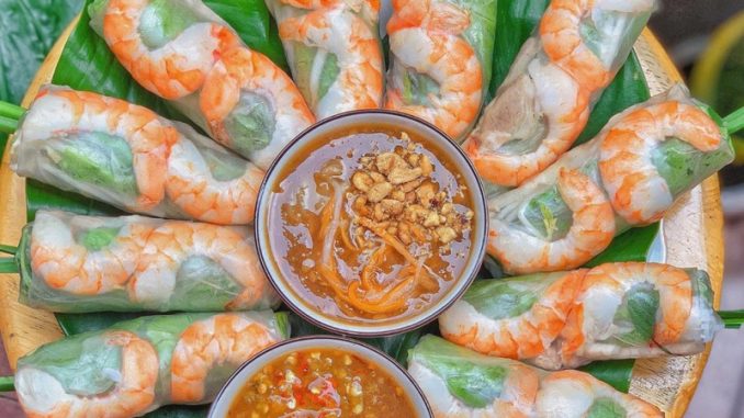 gỏi cuốn và các món ăn đường phố Sài Gòn