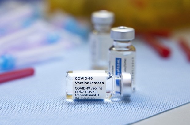 tiêm mũi 1 vaccine astrazeneca mũi 2 pfizer - Vaccine Janssen
