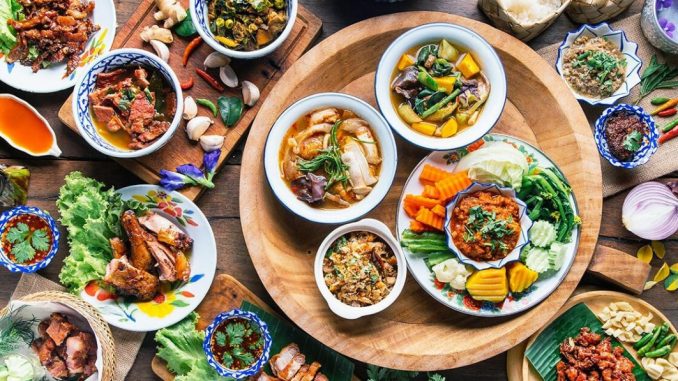 top 8 đồ ăn đường phố Thái Lan