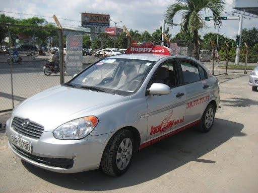 dịch vụ đưa đón sân bay Tân Sơn Nhất-Taxi Happy