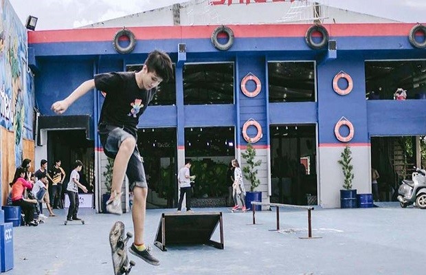 SaiGon Skatepark là một địa điểm trượt ván ở Thành phố Hồ Chính Minh được nhiều người thích.