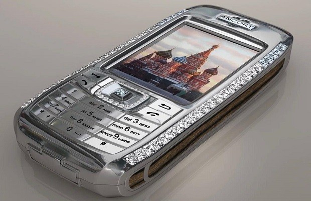 Diamond Crypto là chiếc điện thoại đắt tiền nhất thế giới