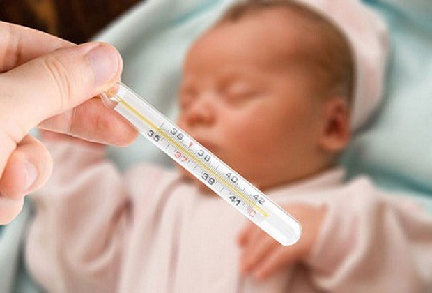 Uống thuốc hạ sốt nhiều có hại không-Những lưu ý khi cho trẻ uống thuốc hạ sốt