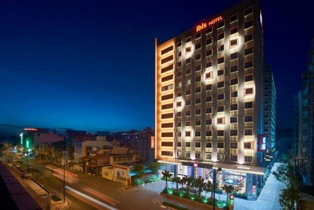 hotel gần sân bay Tân Sân Nhất giá tốt nhất