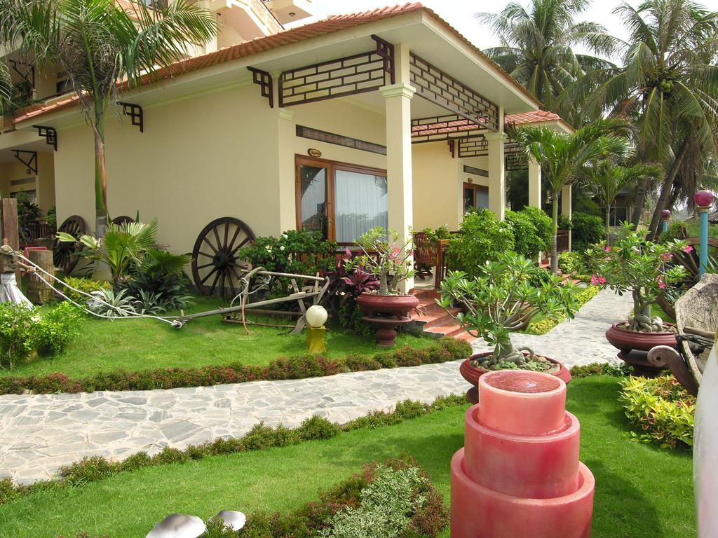Khách sạn Phan Thiết gần biển-Tiến Đạt Bue Waves Resort & Spa