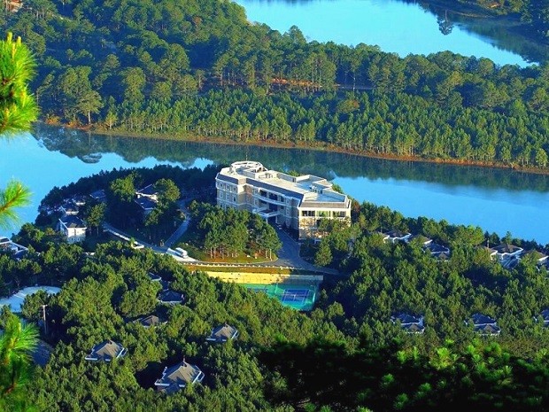khách sạn Đà Lạt có hồ bơi view đẹp
