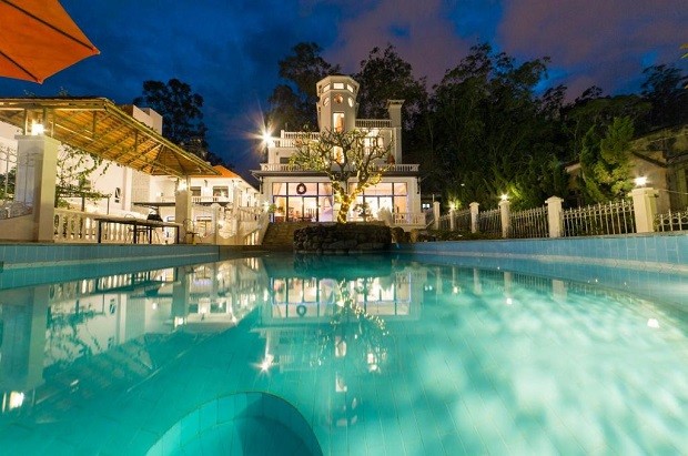 khách sạn Đà Lạt có hồ bơi rẻ