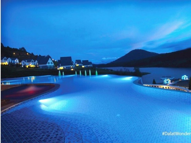 khách sạn Đà Lạt có hồ bơi giá rẻ