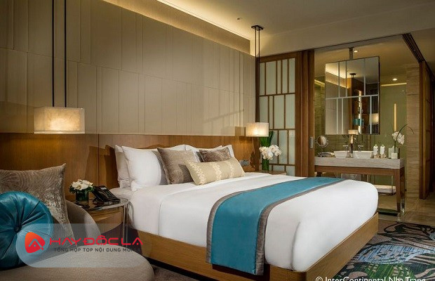 khách sạn Nha Trang có ghế tình yêu ấm cúng sang trọng