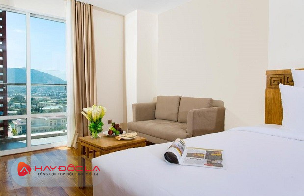khách sạn Nha Trang có ghế tình yêu lãng mạn