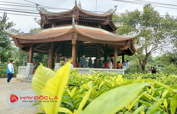 Các khu du lịch Thanh Hóa - đền Sòng Sơn
