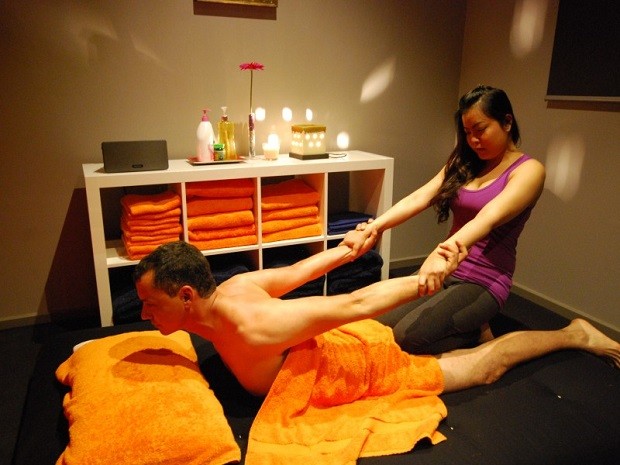 massage kiểu Thái quận 6 - massage thái