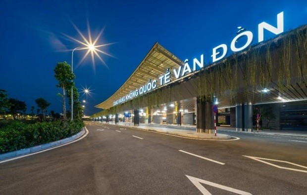 Kinh nghiệm mua vé máy bay đi Vân Đồn - Sân bay Vân Đồn có gì?