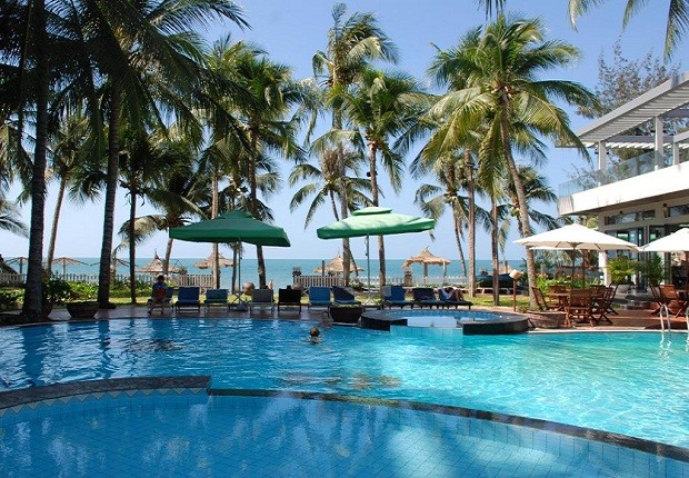 Canary Beach Resort khách sạn 3 sao Phan Thiết