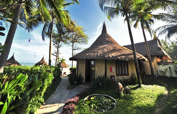 Four Oceans Resort Mũi Né khách sạn 3 sao Phan Thiết