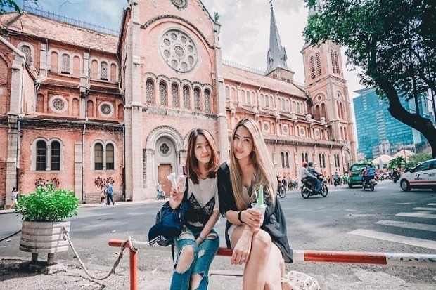 Địa điểm du lịch thành phố Hồ Chí Minh - Nhà thờ Đức Bà
