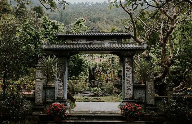 chùa cổ ở Huế lâu đời và đẹp