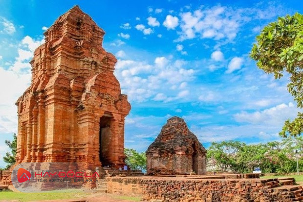 tham quan du lịch Phan Thiết - tháp chàm Poshanư