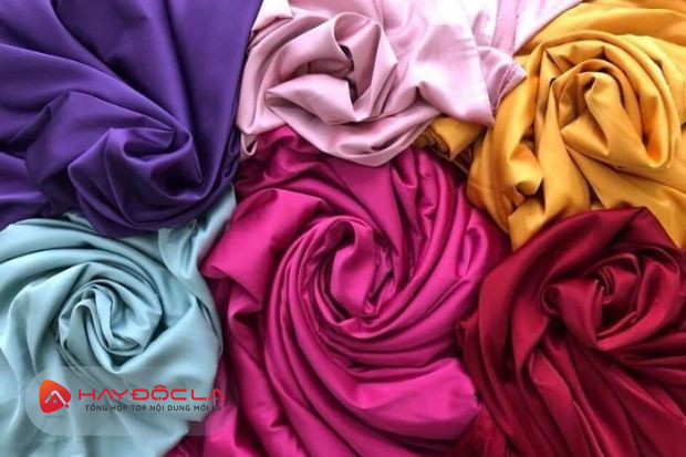 ngày Quốc tế Phụ nữ nên tặng gì cho mẹ - Vải may quần áo