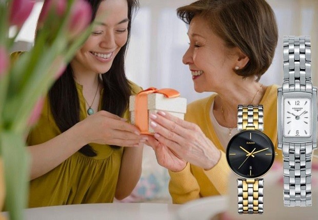 Ngày quốc tế phụ nữ nên tặng gì cho mẹ đồng hồ