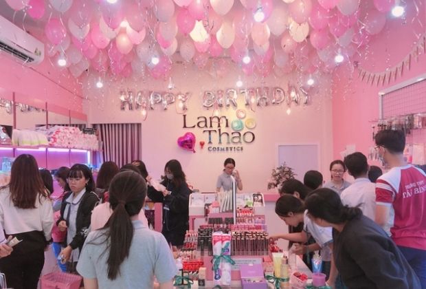 Lam Thảo shop bán mỹ phẩm uy tín TPHCM