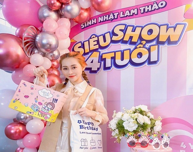 Lam Thảo Cosmetic shop bán son môi TPHCM