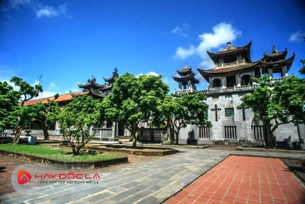 Nhà thờ Phát Diệm địa điểm check in Ninh Bình