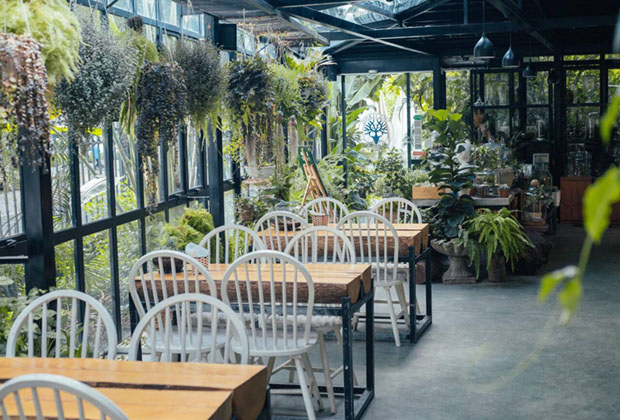 quán cà phê lãng mạn ở Hà Nội bày trí đẹp