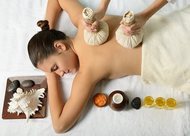 dịch vụ massage Thái quận 10