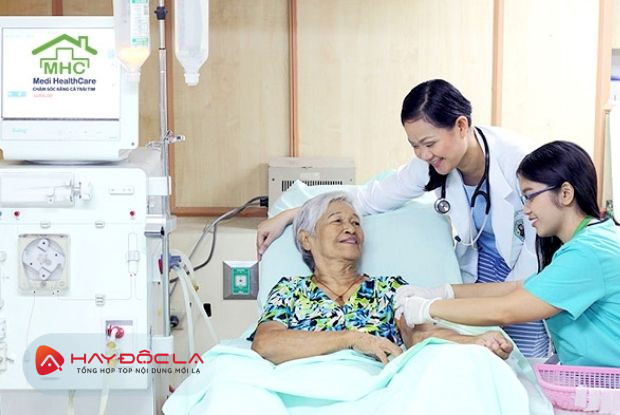Dịch vụ chăm sóc người già tại nhà TPHCM -  công ty TNHH Thương mại và Dịch vụ Diễm Khánh Minh