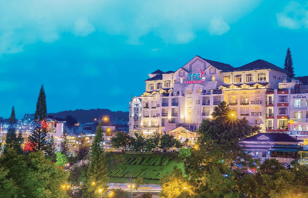 khách sạn Đà Lạt 4 sao lung linh nhất