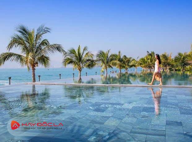 khách sạn Nha Trang có bãi biển riêng đẹp nhất