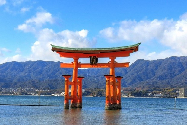 du lịch Nhật Bản - Đền thờ Itsukushima