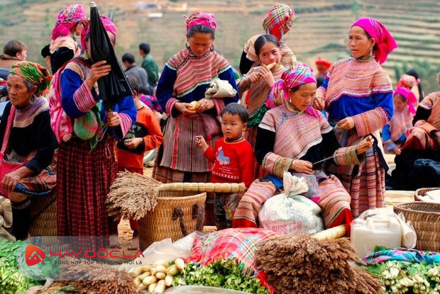 những điểm du lịch ở Mộc Châu - Chợ Lào Lóng Sập