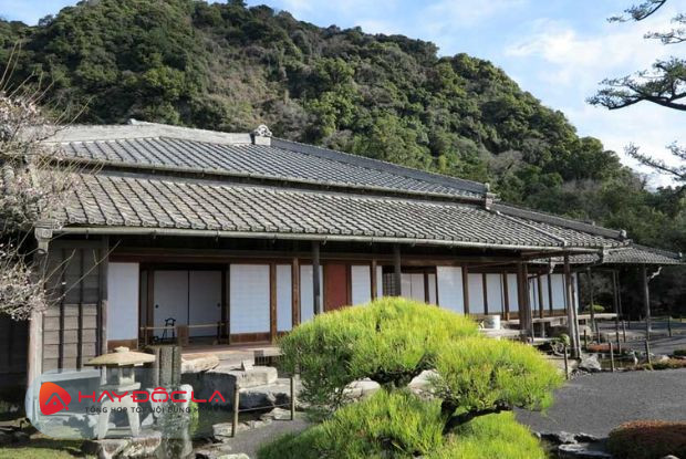 Vườn Senganen là địa điểm du lịch Nhật Bản