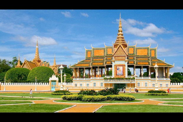 du lịch Lào Campuchia Thái Lan - Cung điện Hoàng gia Campuchia 