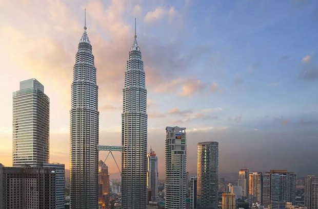 du lịch Singapore Malaysia Indonesia - Tháp đôi Petronas
