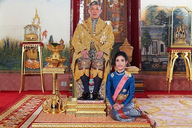 du lịch Thái Lan 2022 - Tôn kính Hoàng gia