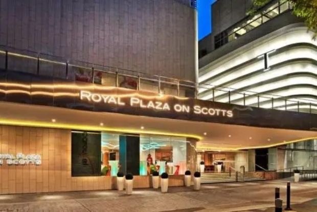 Tour du lịch Singapore Tết 2023 - Royal Plaza on Scotts
